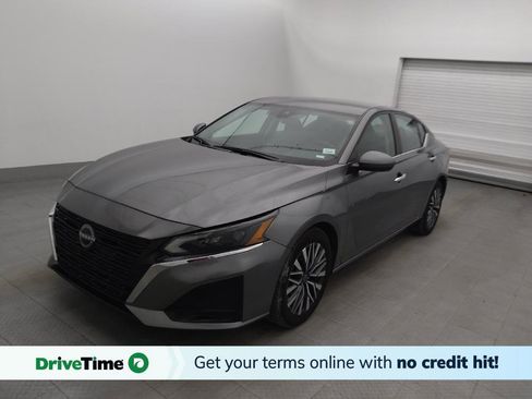 Used 2023 Nissan Altima 2.5 SV image 1