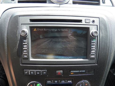 Used 2011 Buick Enclave CXL w/ Trailering Provision Package FWD image 22