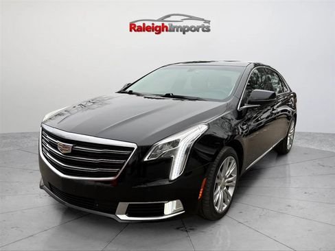 Used 2019 Cadillac XTS Luxury FWD image 5