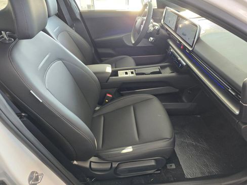 New 2024 Hyundai Ioniq 6 SEL image 30