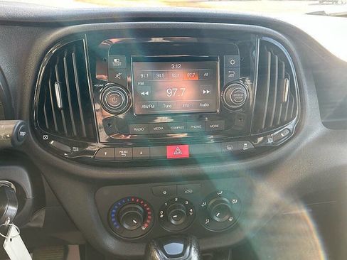 Used 2017 RAM ProMaster City Tradesman SLT w/ Rear Back-up Camera Group image 69