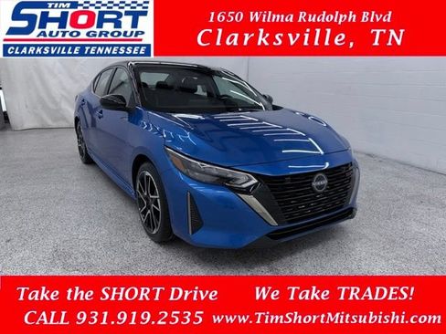 Used 2025 Nissan Sentra SR FWD image 1
