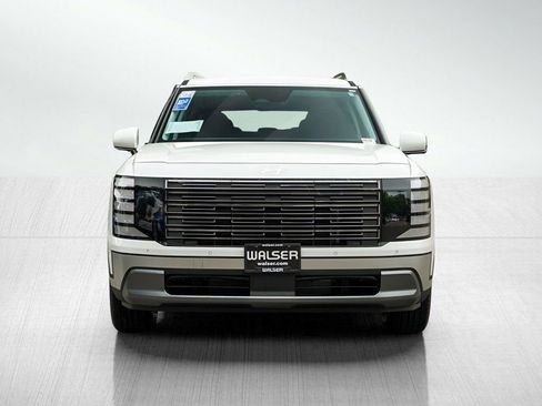 Used 2026 Hyundai Palisade SEL image 2