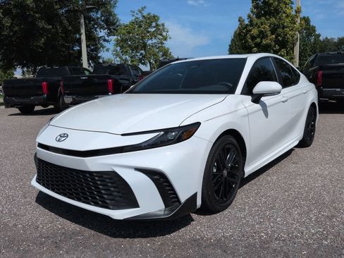 Used 2025 Toyota Camry SE w/ Multimedia Upgrade Package FWD image 2