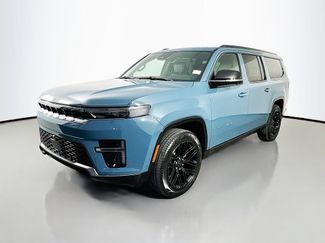 New 2026 Jeep Grand Wagoneer L Limited AWD/4WD video 3