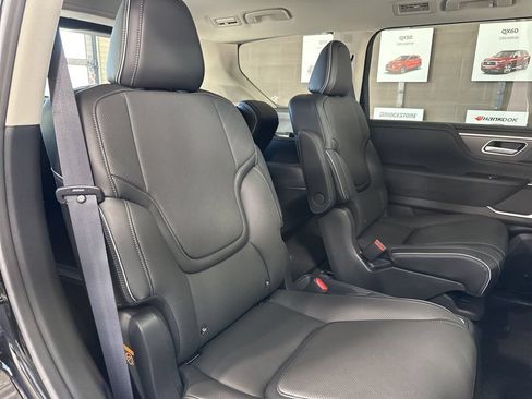 New 2026 INFINITI QX80 Luxe w/ Cargo Package AWD/4WD image 24