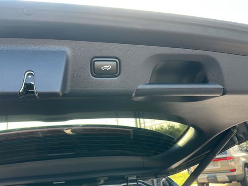 Used 2022 Hyundai Palisade Calligraphy w/ Cargo Package FWD image 20