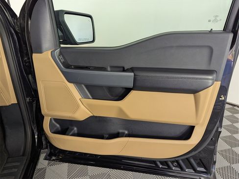 Used 2023 Ford F150 XLT image 32