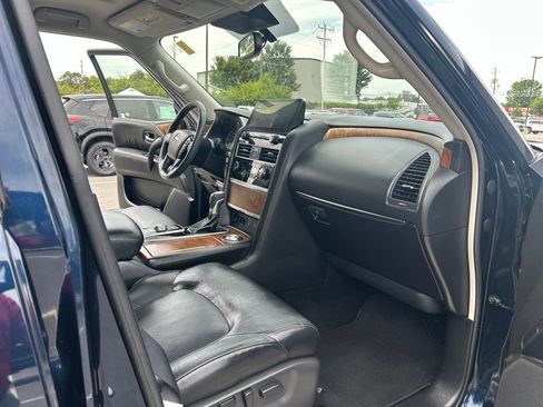 Used 2023 Nissan Armada SL w/ Captain's Chairs Package RWD image 26