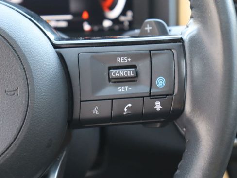 Used 2023 Nissan Rogue Platinum w/ Platinum Premium Package FWD image 14