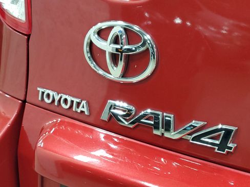 Used 2010 Toyota RAV4 2WD image 7