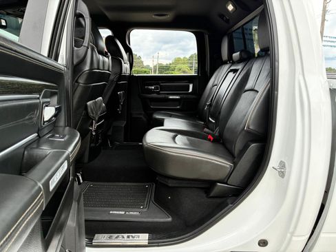 Used 2018 RAM 2500 Limited AWD/4WD image 31