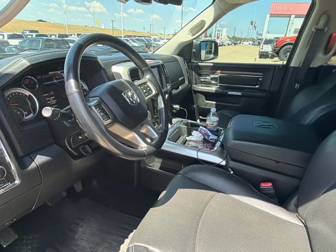 Used 2017 RAM 1500 Laramie w/ Convenience Group AWD/4WD image 14