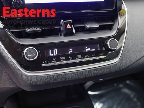 Used 2026 Toyota Corolla LE FWD image 19