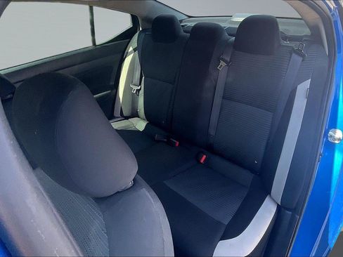 Certified 2021 Nissan Versa SV FWD image 25