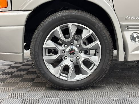 New 2026 GMC Savana 2500 w/ Driver Convenience Package RWD image 55