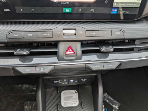 New 2025 Kia K4 GT-Line w/ GT-Line Premium Package FWD image 25