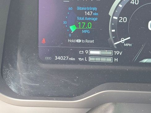 Used 2024 Toyota Sequoia Limited image 19