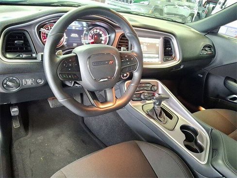 Used 2022 Dodge Challenger R/T Scat Pack image 10