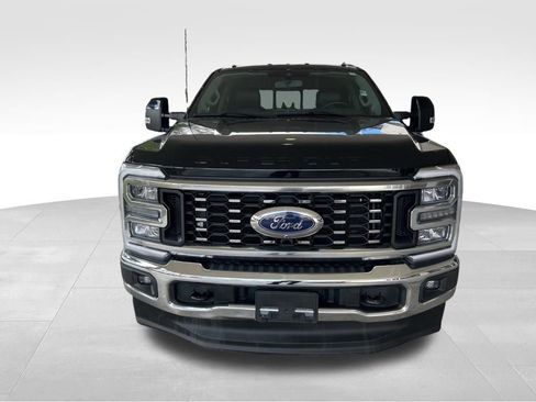 Used 2024 Ford F350 Lariat image 13