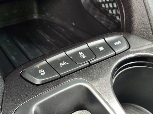 Used 2023 Chevrolet TrailBlazer LT w/ Convenience Package AWD/4WD image 23