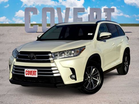 Used 2019 Toyota Highlander XLE image 1