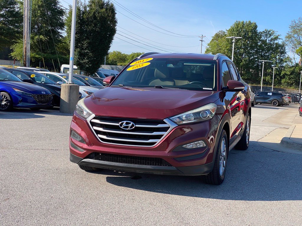 Used 2017 Hyundai Tucson SE Plus FWD image 3
