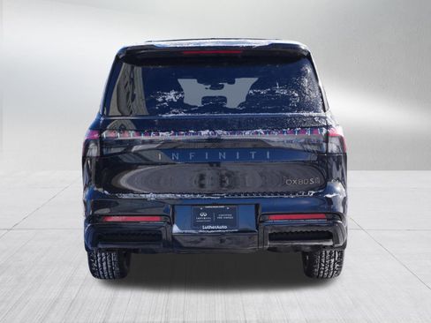 Certified 2026 INFINITI QX80 SPORT image 6