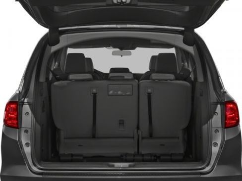 Used 2018 Honda Odyssey EX image 12