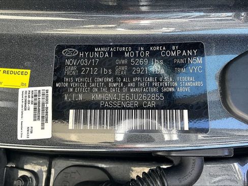 Used 2018 Genesis G80 3.8 w/ Option Group 03 RWD image 32