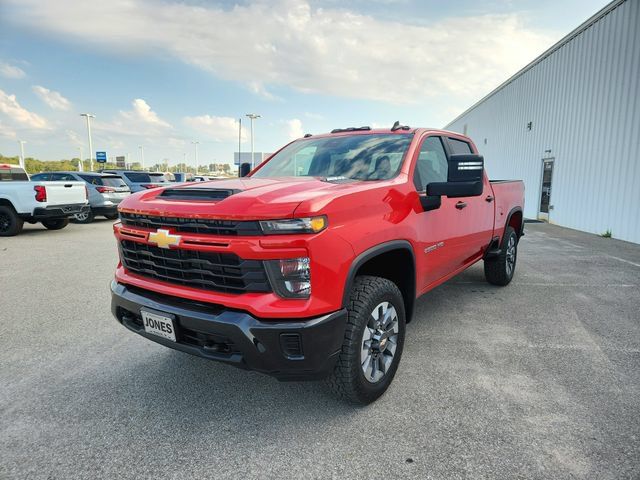 Used 2024 Chevrolet Silverado 2500 Custom w/ Custom Value Package AWD/4WD image 5