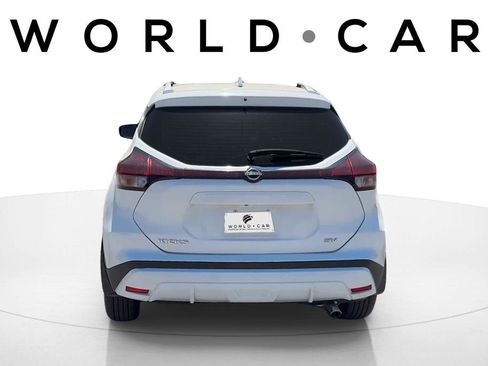 Used 2024 Nissan Kicks SV w/ Interior Electronics Package image 4