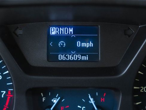 Used 2019 Ford Transit 250 130 Low Roof image 21