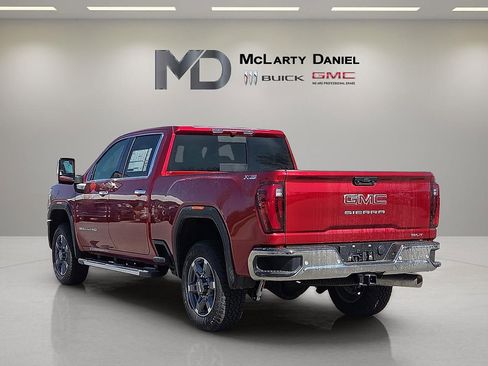 New 2026 GMC Sierra 2500 SLT w/ SLT Premium Package AWD/4WD image 4