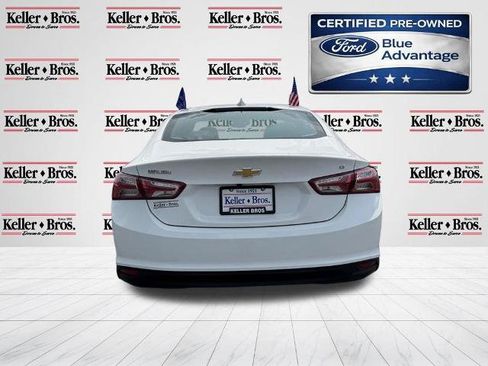 Used 2019 Chevrolet Malibu LT FWD image 6