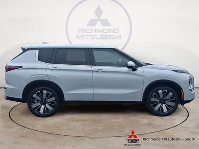 New 2026 Mitsubishi Outlander SE