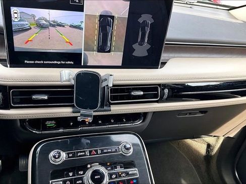 Used 2023 Lincoln Nautilus Reserve w/ Equipment Group 201A image 24