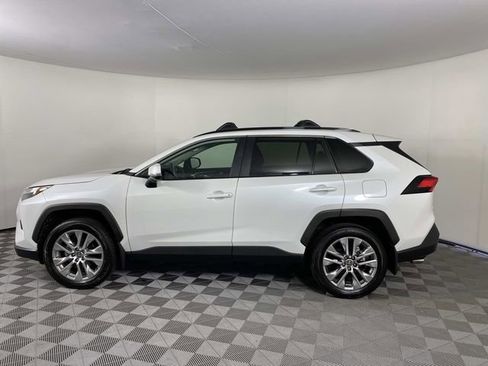 Used 2025 Toyota RAV4 XLE Premium w/ Weather Package AWD/4WD image 5