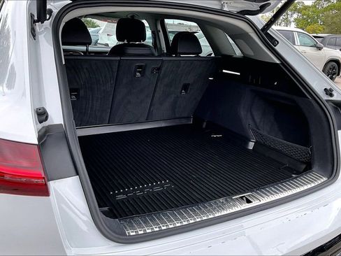 Certified 2024 Audi Q8 e-tron Premium Plus image 15