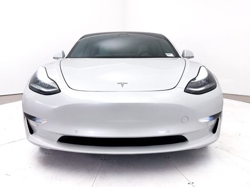Used 2019 Tesla Model 3 Long Range RWD image 13