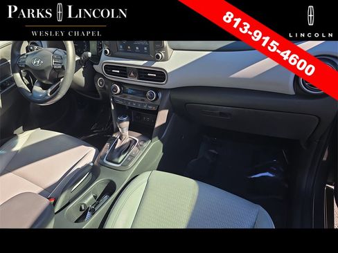 Used 2020 Hyundai Kona Limited w/ Cargo Package image 9