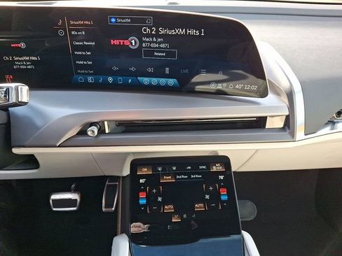 New 2026 Cadillac Vistiq Luxury image 10