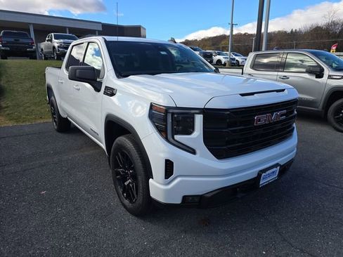New 2026 GMC Sierra 1500 Elevation image 7