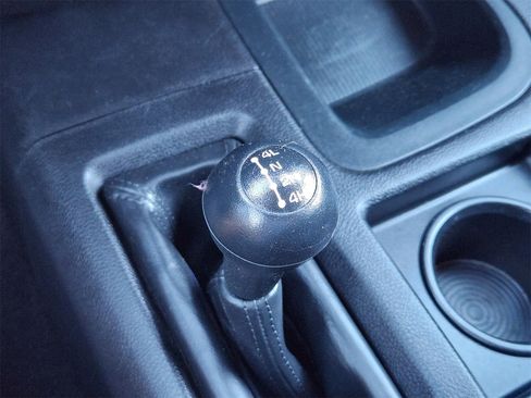 Used 2018 RAM 2500 Power Wagon w/ Comfort Group image 31