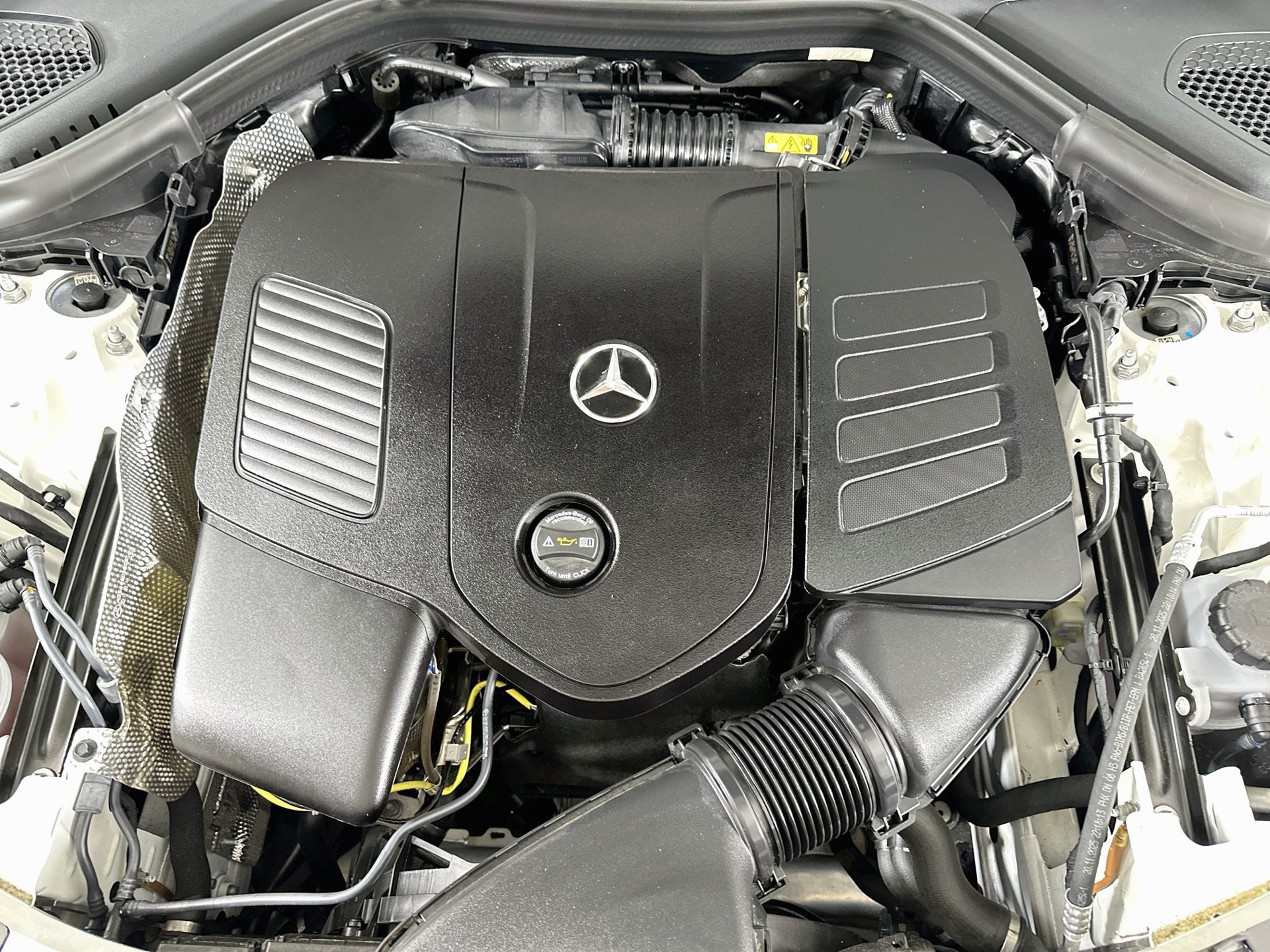 Certified 2026 Mercedes-Benz GLC 300 image 33