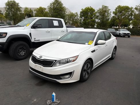 Used 2013 Kia Optima LX w/ Hybrid Convenience Pkg FWD image 1