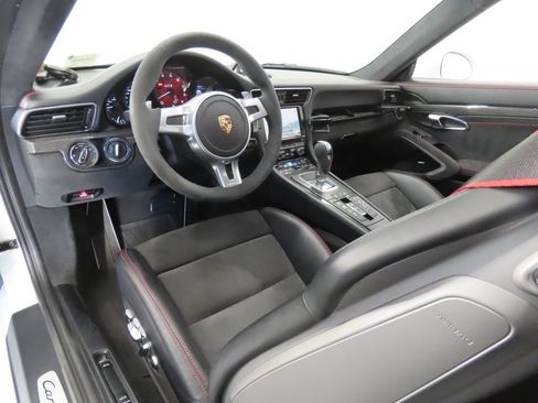 Used 2015 Porsche 911 Carrera GTS RWD image 4