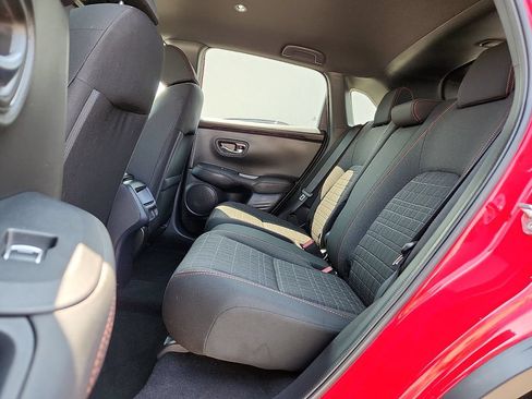 Used 2025 Honda HR-V Sport image 6