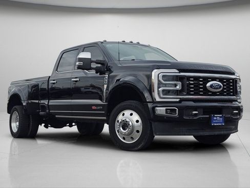 Certified 2024 Ford F450 Limited image 2