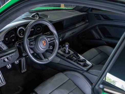 Used 2022 Porsche 911 GT3 RWD image 52